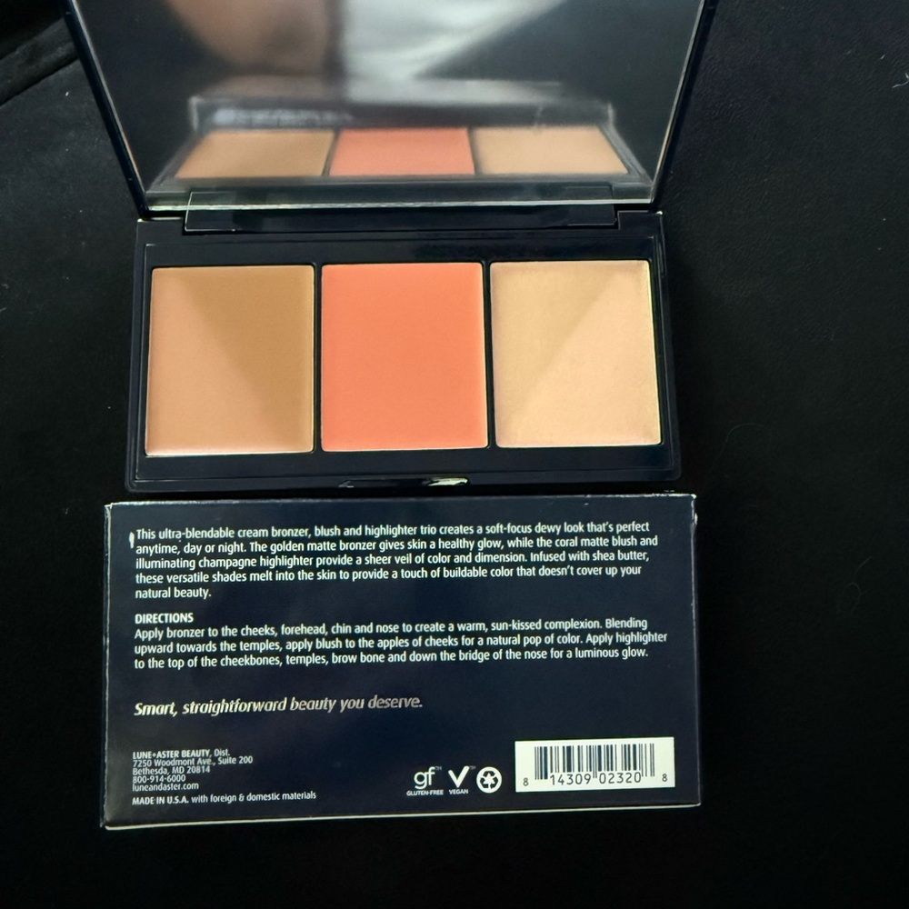 LUNE+ASTER
Orion Creamy Cheek Trio - Picture 3 of 4